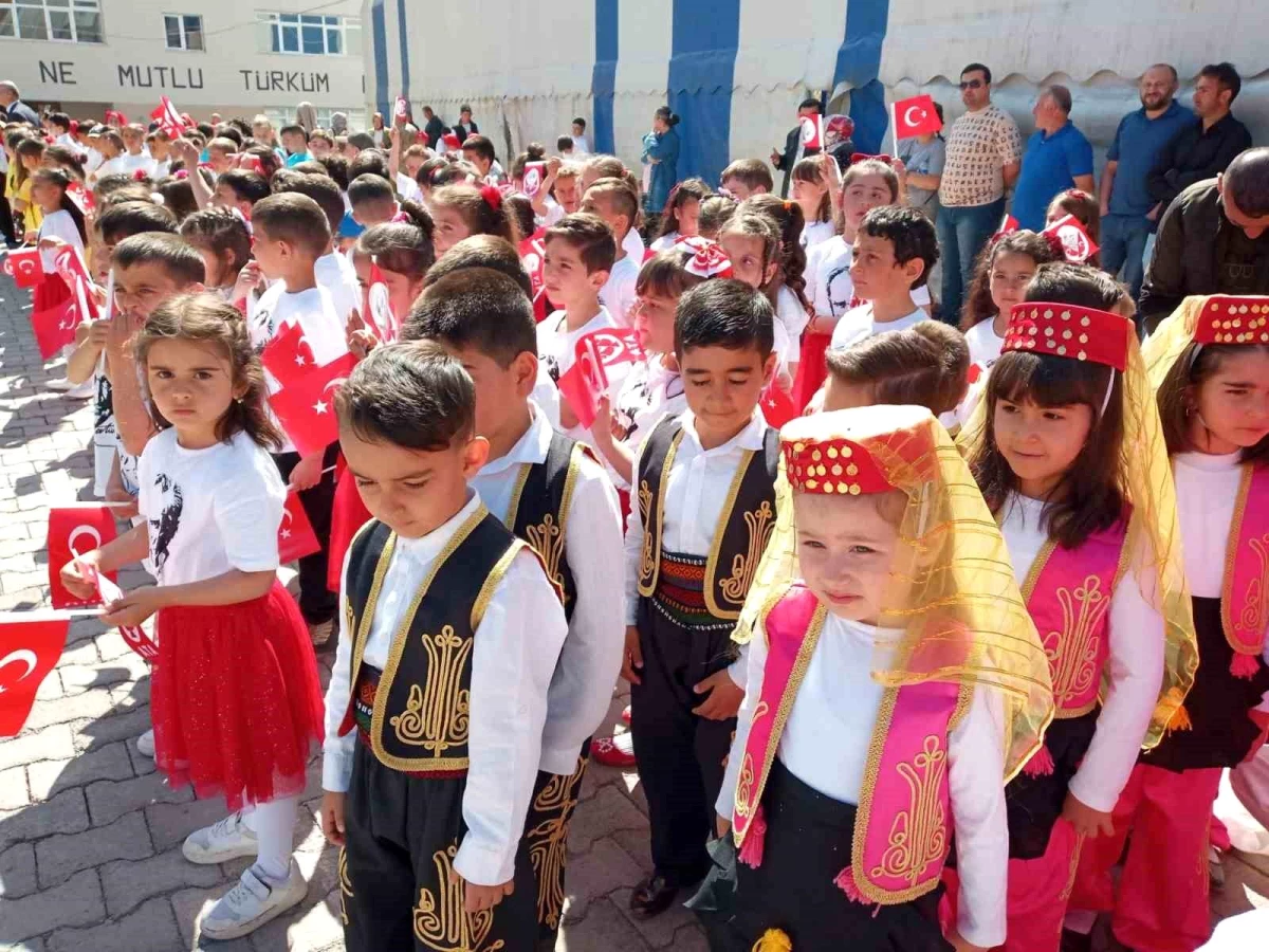 23 Nisan Ulusal Egemenlik ve Çocuk Bayramı Posof'ta Kutlandı
