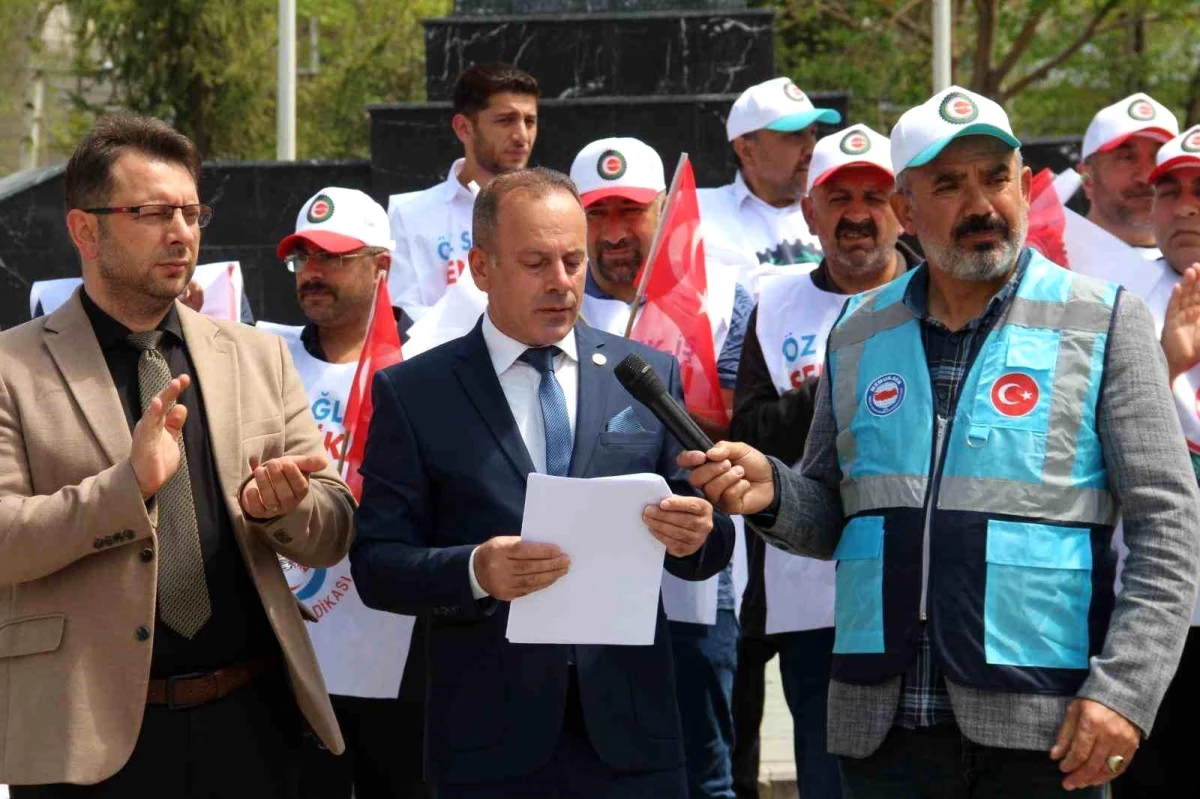 Ardahan'da 1 Mayıs Emek ve Dayanışma Günü Kutlamaları