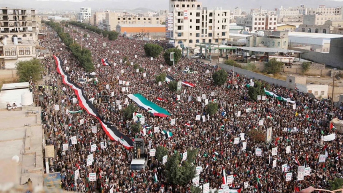 Dünyanın dört bir yanından Filistin'e destek! Binlerce kişi cadde ve meydanları doldurdu