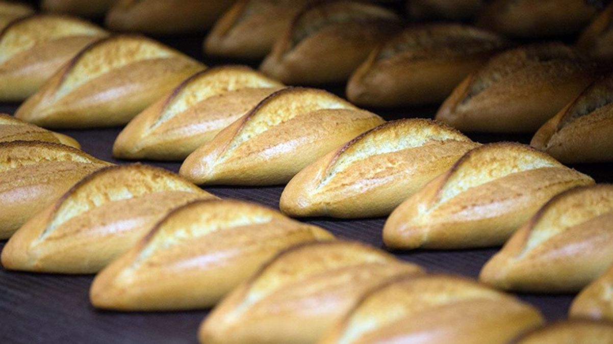 İstanbul'da fahiş fiyatla ekmek satan 822 fırına ceza kesilecek