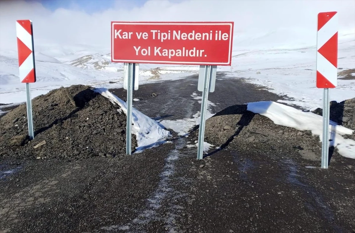 Kars'ın Selim ile Ardahan'ın Göle ilçeleri arasındaki yol kış sezonu boyunca ulaşıma kapatıldı