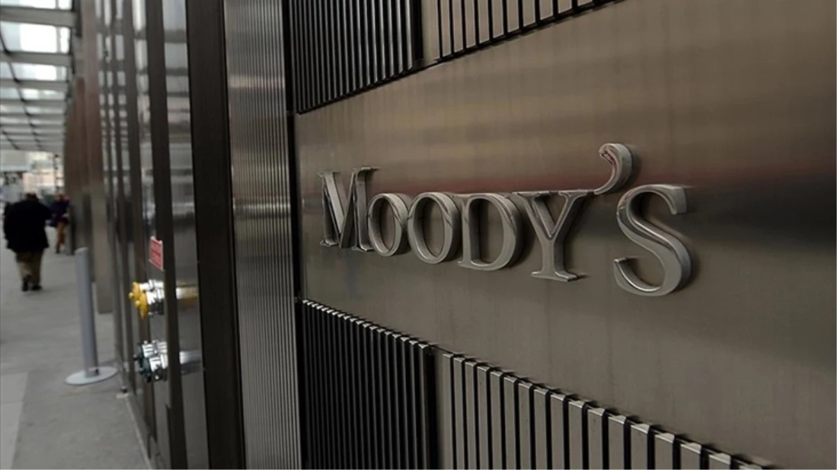 Moody's Türkiye'nin kredi notunu teyit etti ve görünümü pozitife çevirdi