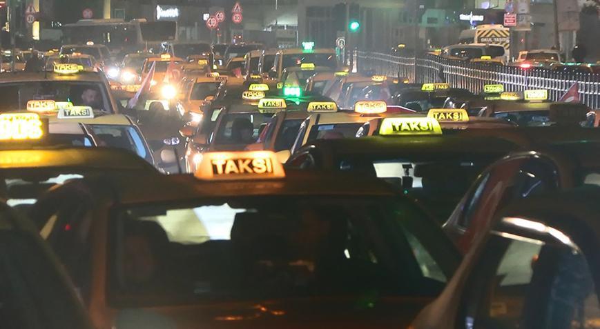 Şişli'de taksicilerden Filistin'e destek konvoyu