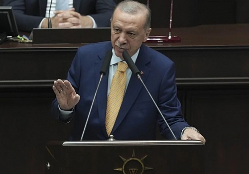 Cumhurbaşkanı Erdoğan seçim sonrası ilk parti grubunda muhalefete yüklendi: Ülkeyi yöneteceğini zanneden zavallılar
