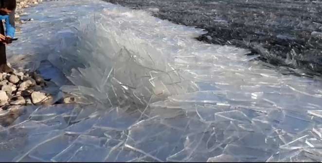 Çıldır Gölü'nde Buz Şöleni 