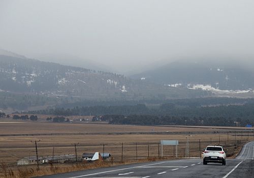 Ardahan Haberi: Ardahan ve Kars'ın yüksek kesimlerinde sis etkili oldu
