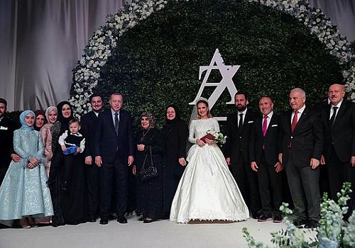 Cumhurbaşkanı Erdoğan, Ayşe Şahin ve Zafer Topaloğlu'nun nikah törenine katıldı.