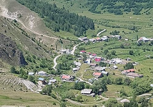 Posof ta bir köyde Kovid-19 karantinası başlatıldı